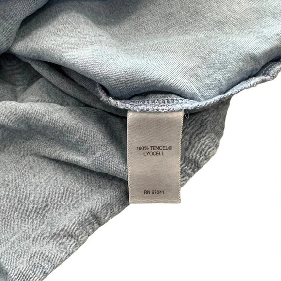 J. Jill Denim Blue Chambray Tencel Blouse MP - Picture 4 of 4